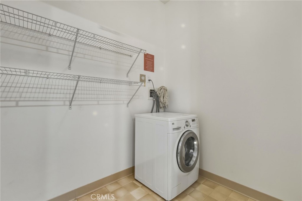 3223 W 6th Street 1006