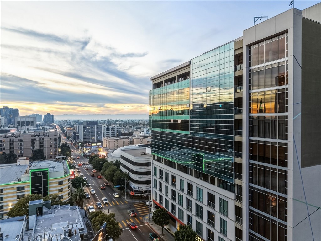 3223 W 6th Street 1006