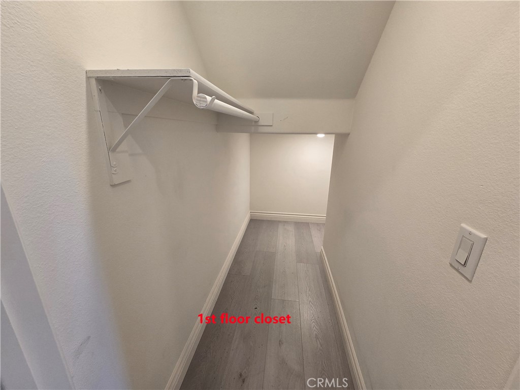 3172 E Mt Rainier Dr