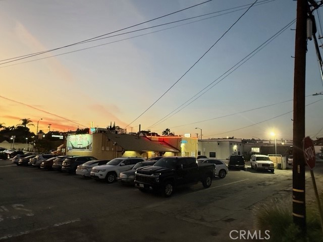 2428 S Garfield Avenue