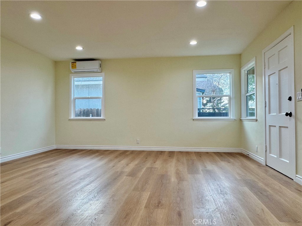 924 W Colorado Boulevard