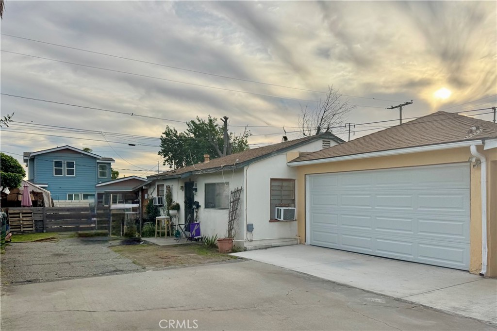 924 W Colorado Boulevard