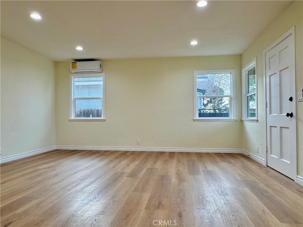 924 W Colorado Boulevard