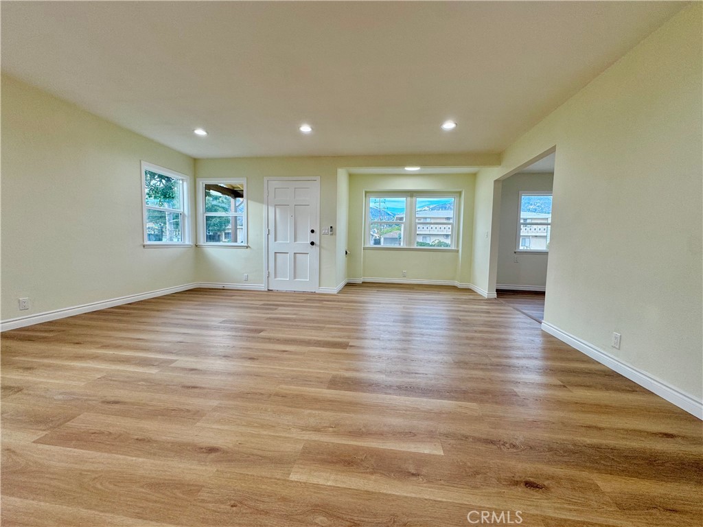 924 W Colorado Boulevard