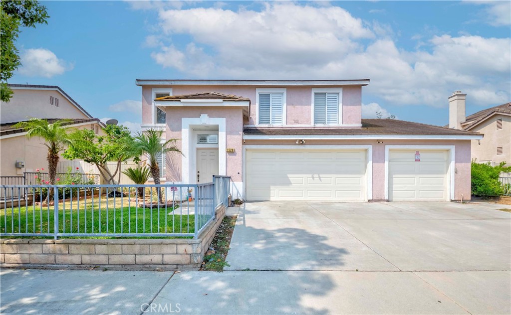 1528 W Delvale