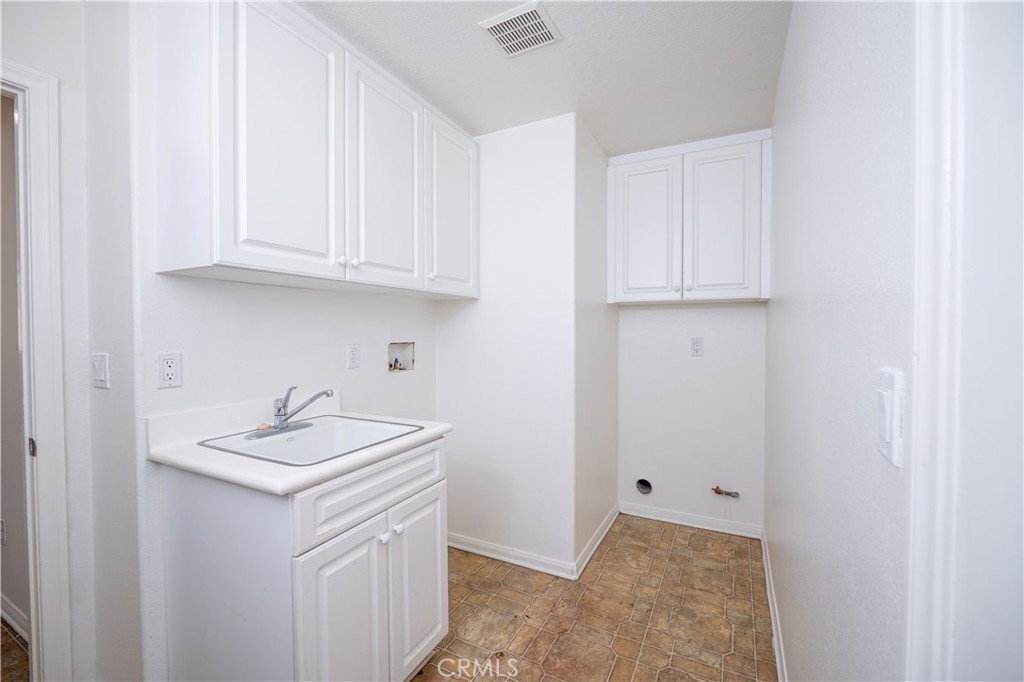 1886 Spring White Rd