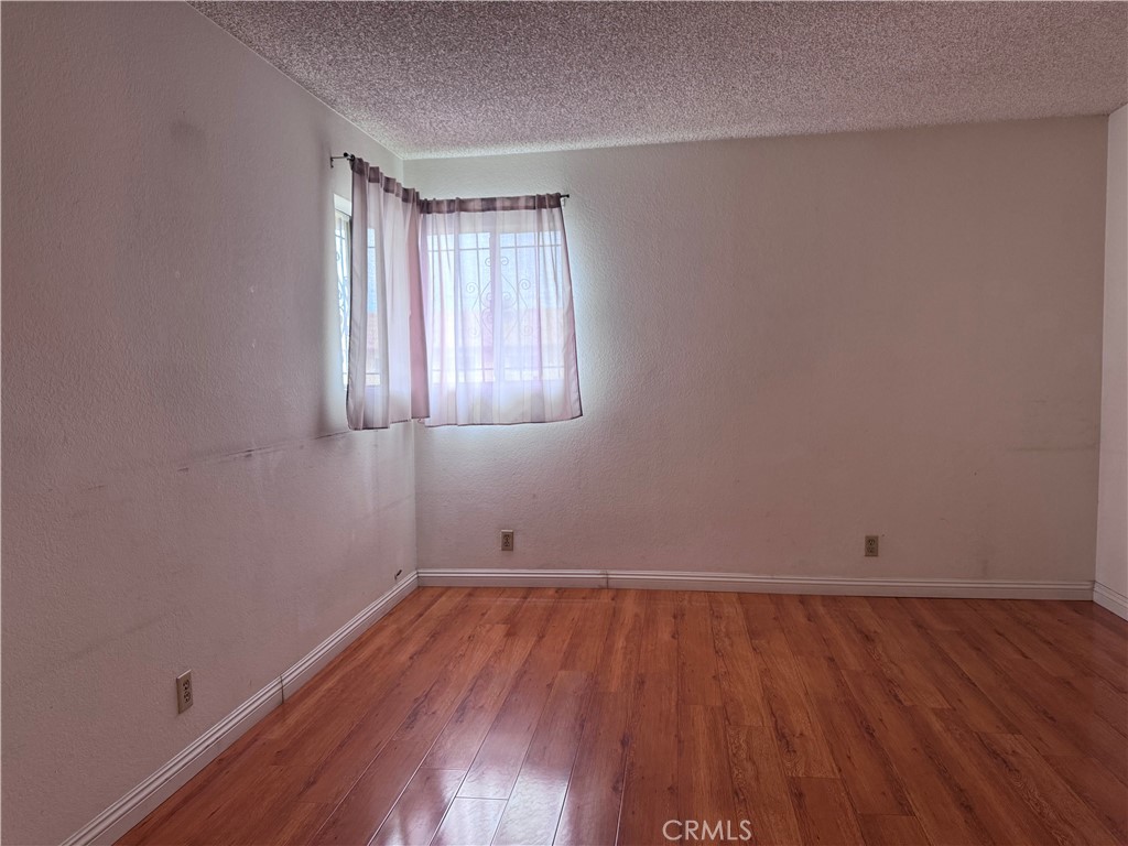 11228 FINEVIEW ST. 4