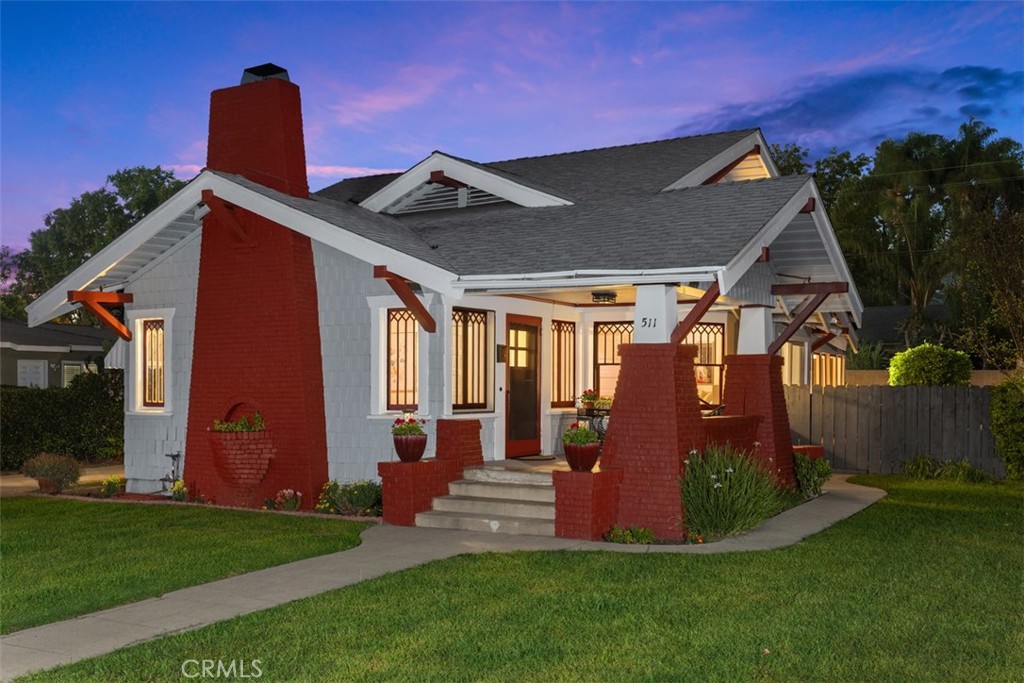 511 W Maple