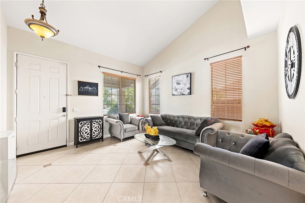 2866 Homestead Drive