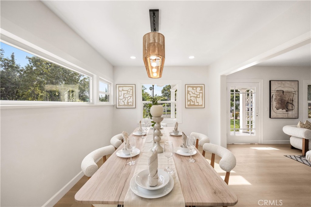 1166 North El Molino Avenue