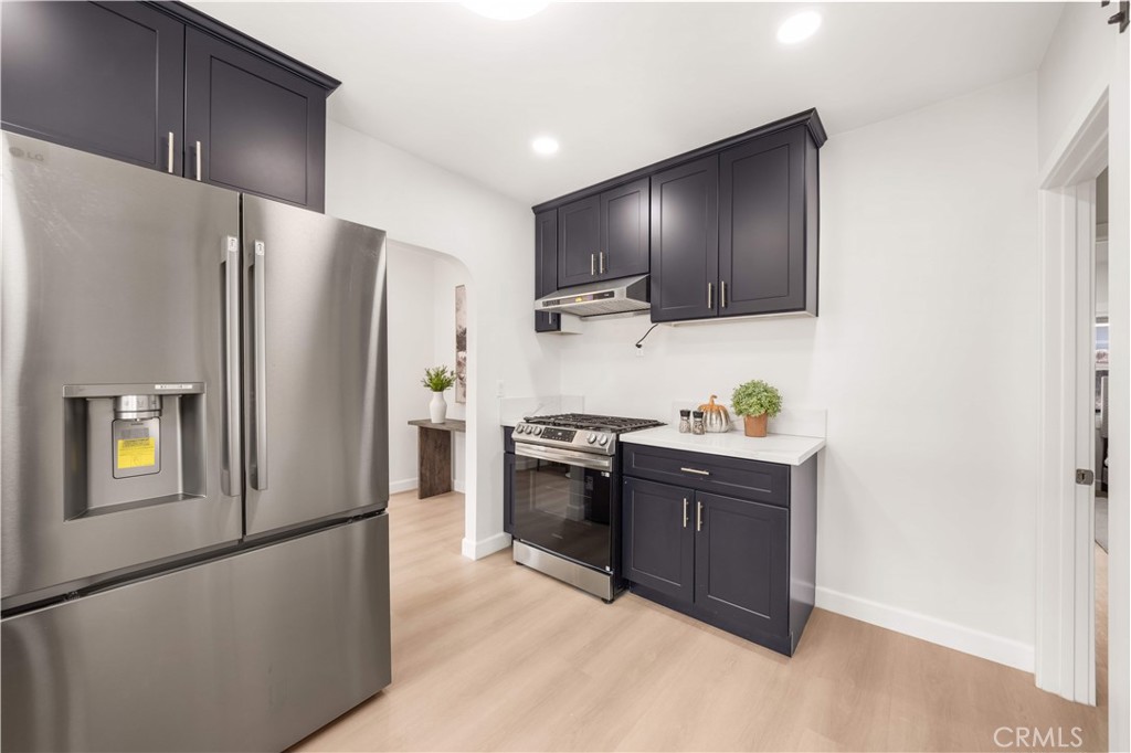 1166 North El Molino Avenue