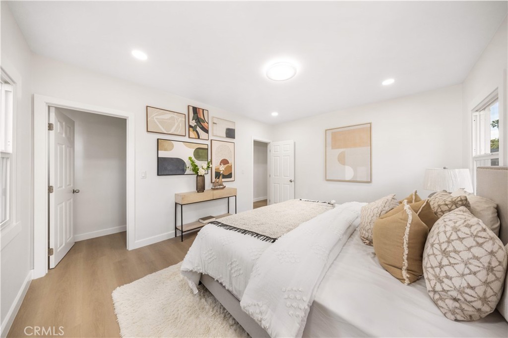1166 North El Molino Avenue