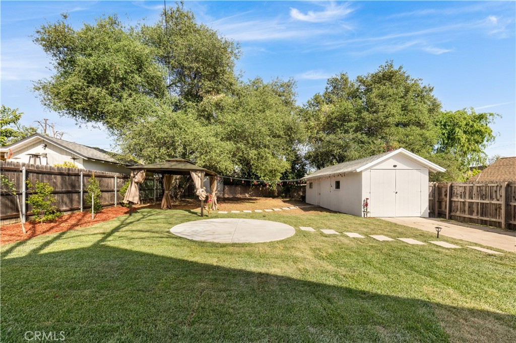 1166 North El Molino Avenue