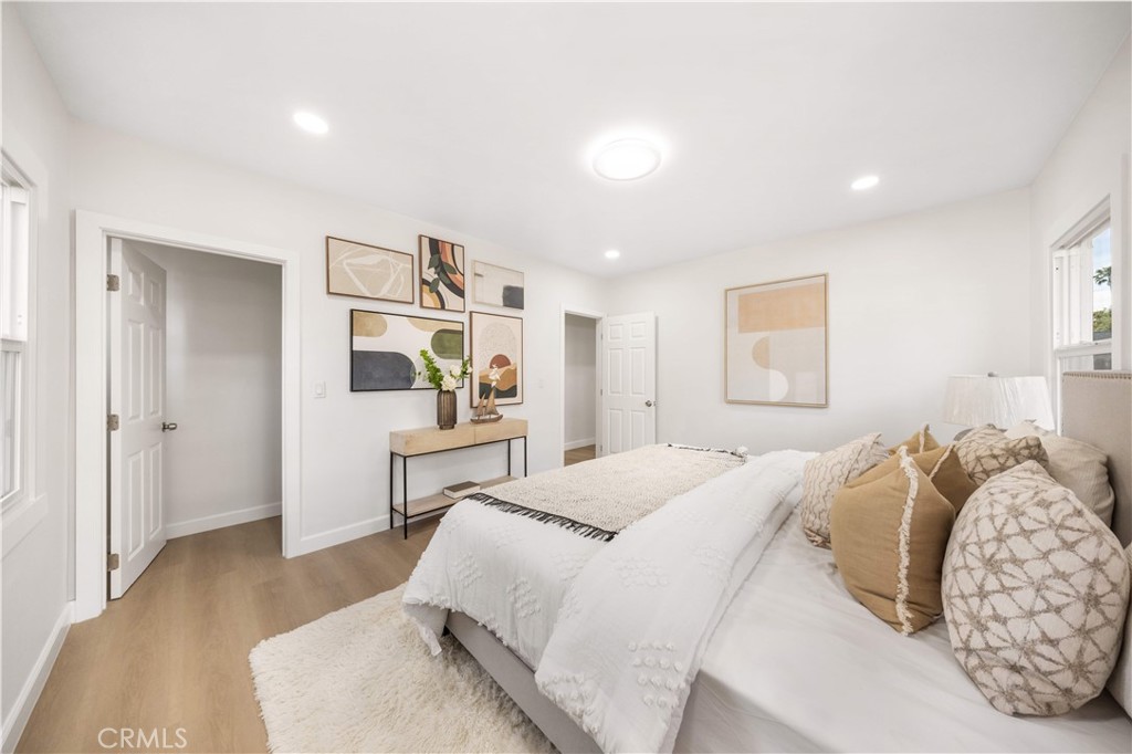 1166 North El Molino Avenue