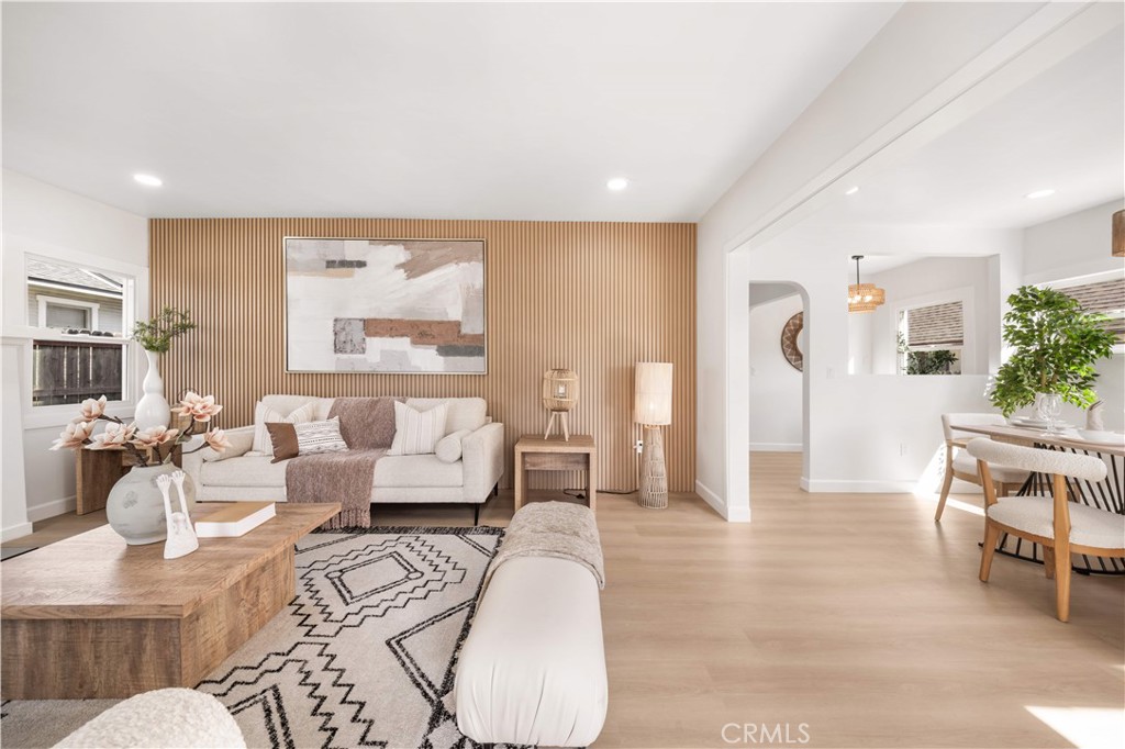 1166 North El Molino Avenue