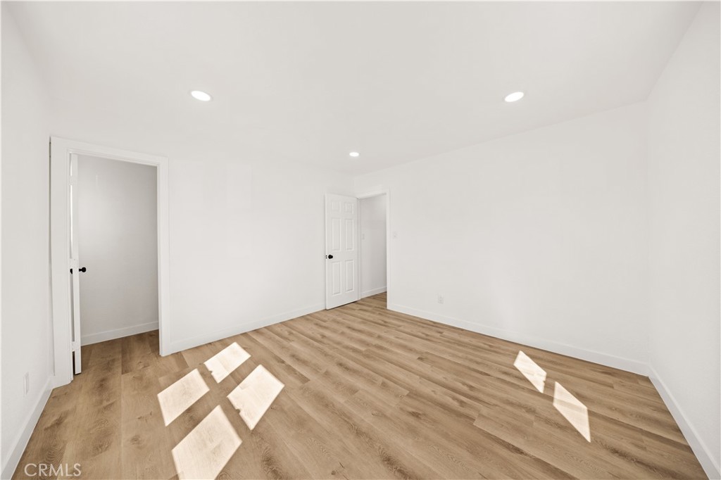 2925 West Shorb Street