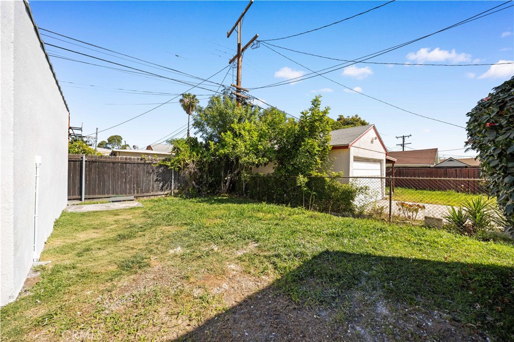 2925 West Shorb Street