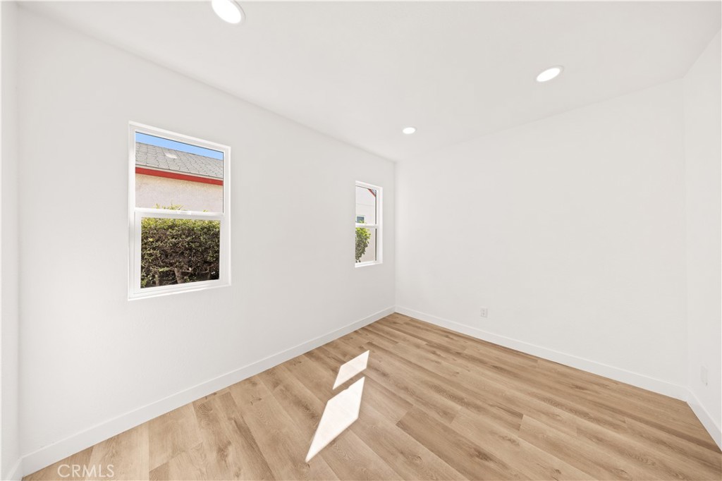 2925 West Shorb Street