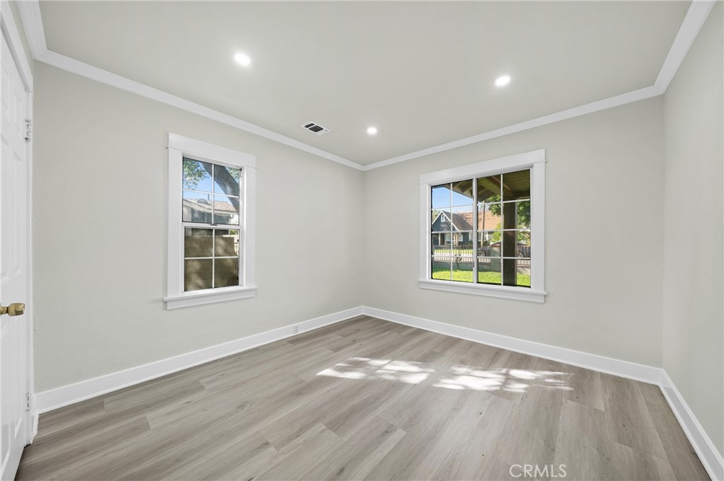 3328 Milton Street
