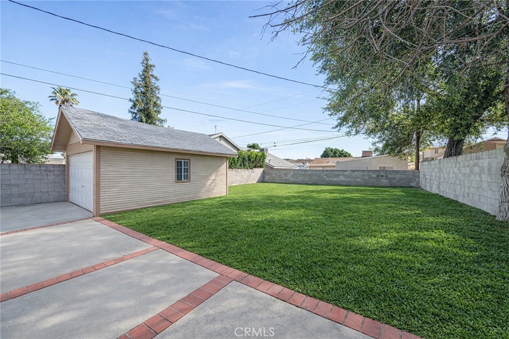 3328 Milton Street