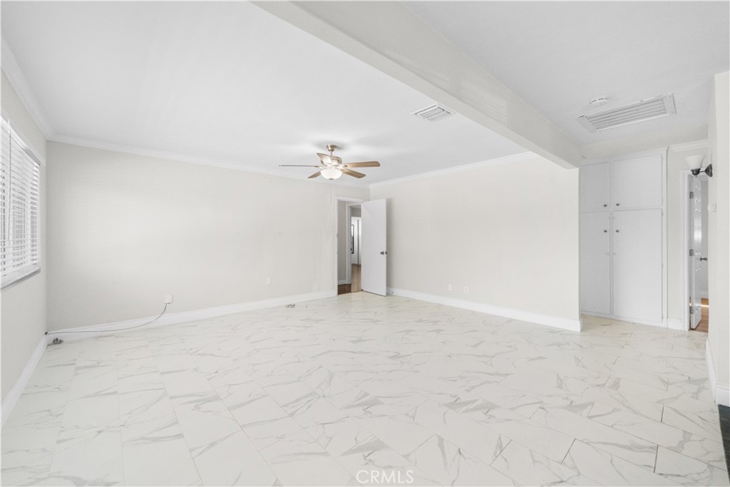 11326 Ranchito Street