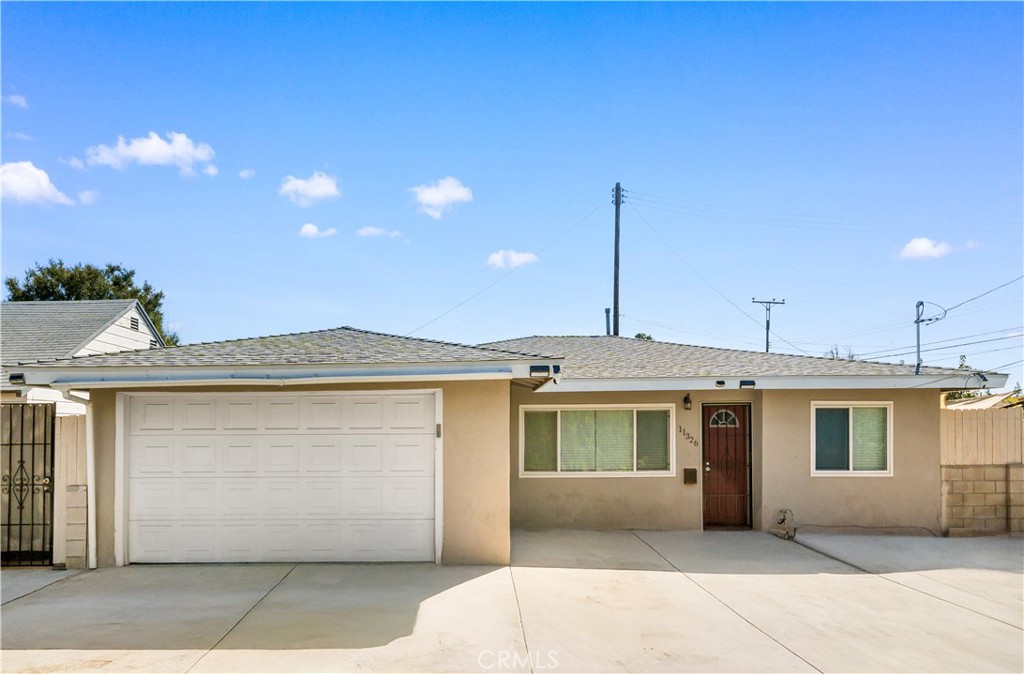 11326 Ranchito Street