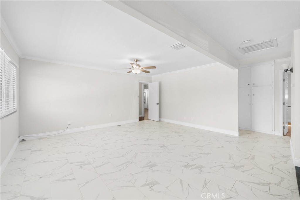 11326 Ranchito Street