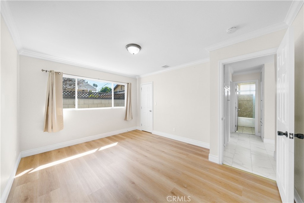 11326 Ranchito Street