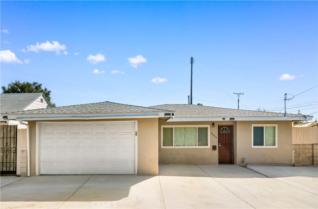 11326 Ranchito Street