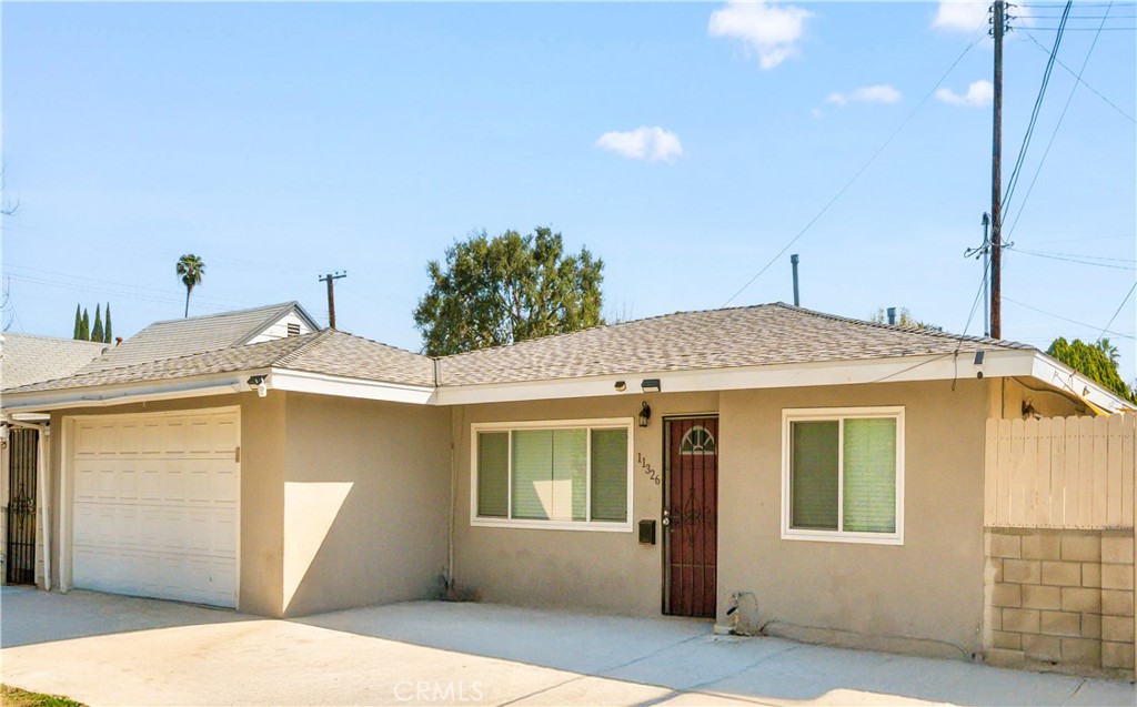 11326 Ranchito Street