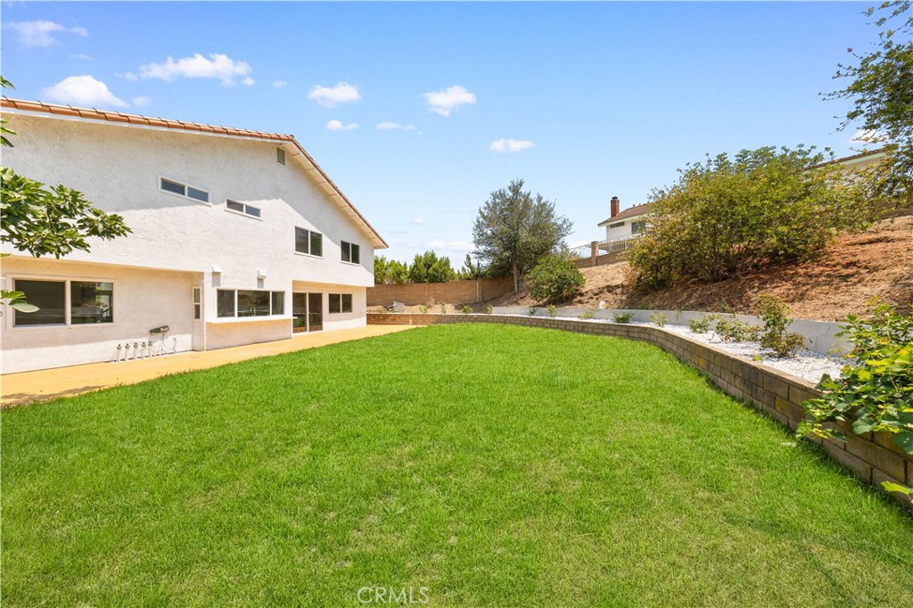 23328 Forest Canyon