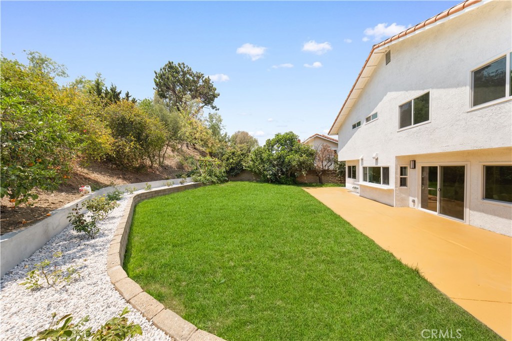 23328 Forest Canyon