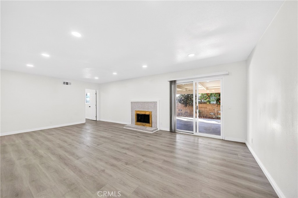 1138 Ringe Court
