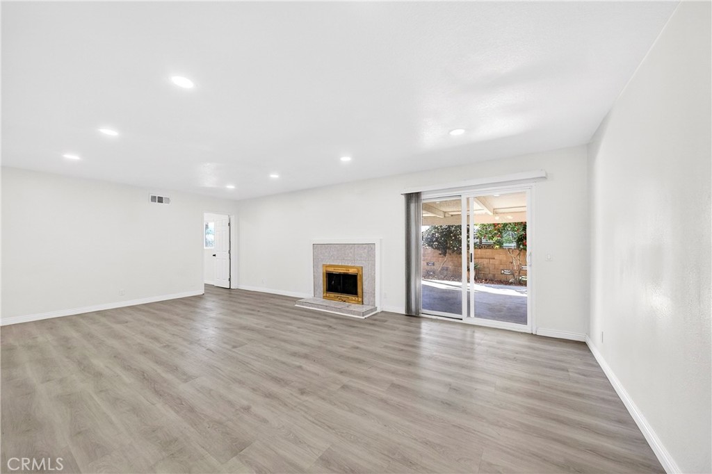 1138 Ringe Court