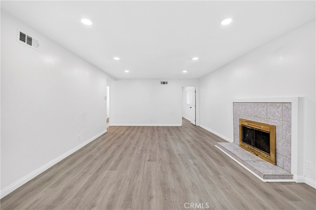 1138 Ringe Court