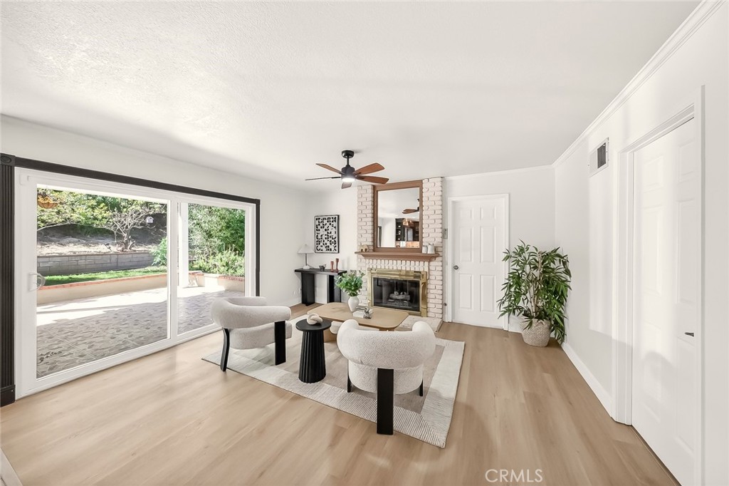 17760 Calle Barcelona