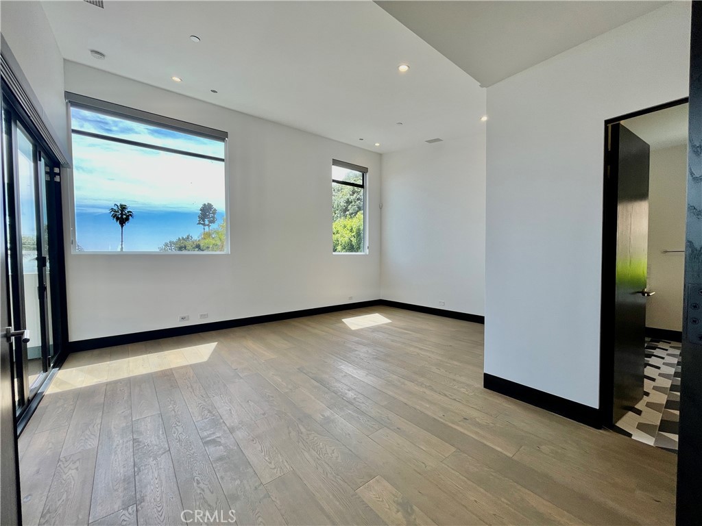1319 Sunset Plaza Drive