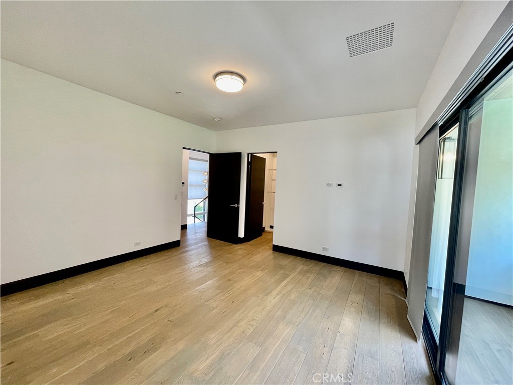 1319 Sunset Plaza Drive