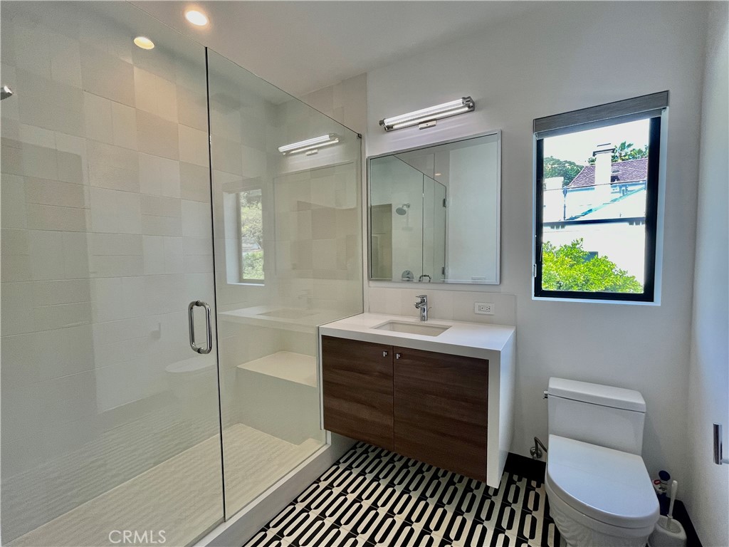 1319 Sunset Plaza Drive