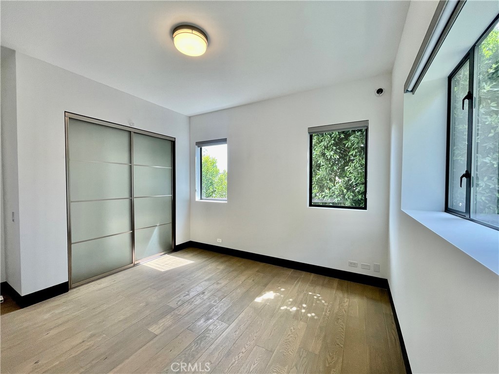 1319 Sunset Plaza Drive