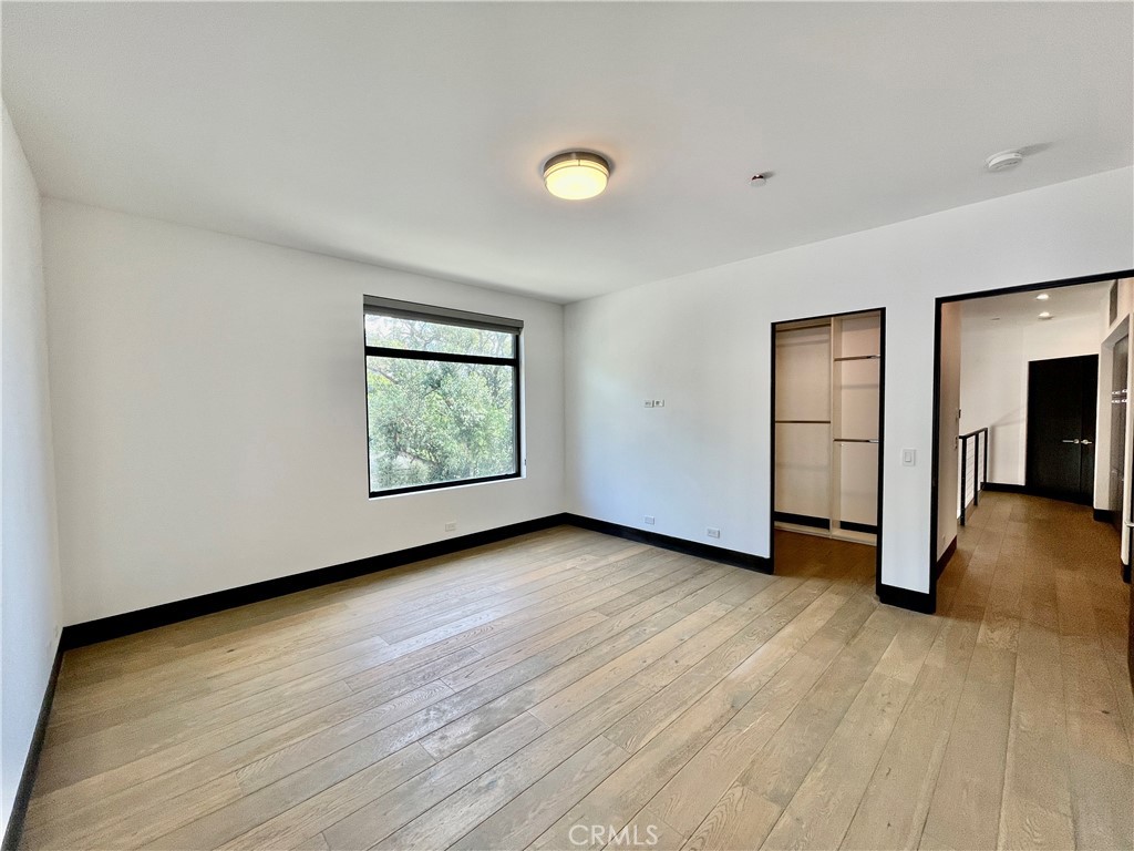 1319 Sunset Plaza Drive