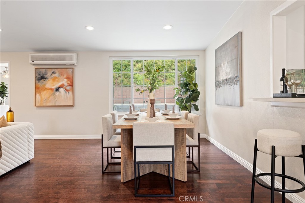 1400 Loma Verde Street