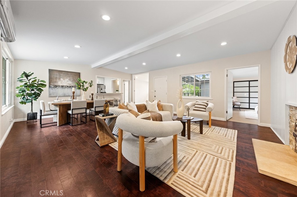 1400 Loma Verde Street