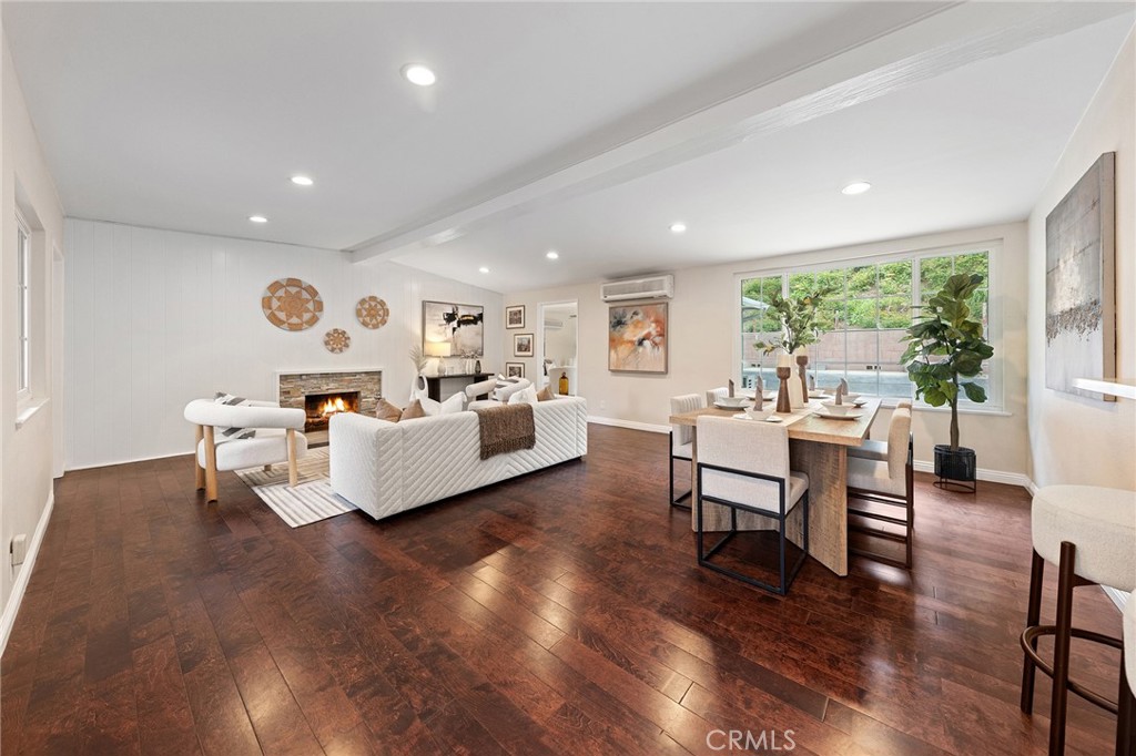 1400 Loma Verde Street