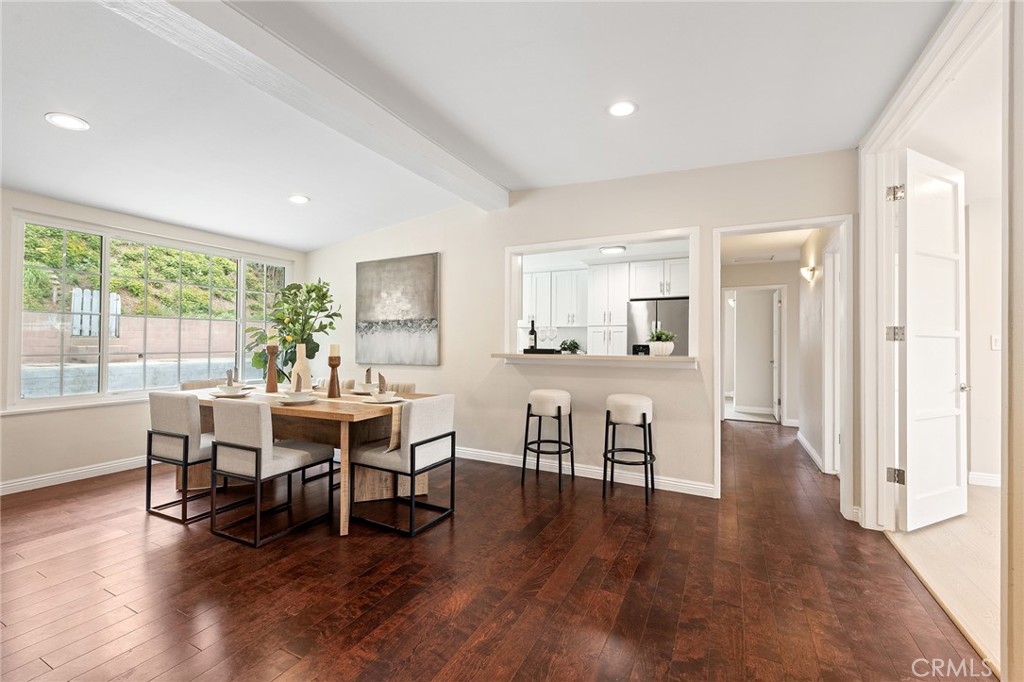 1400 Loma Verde Street