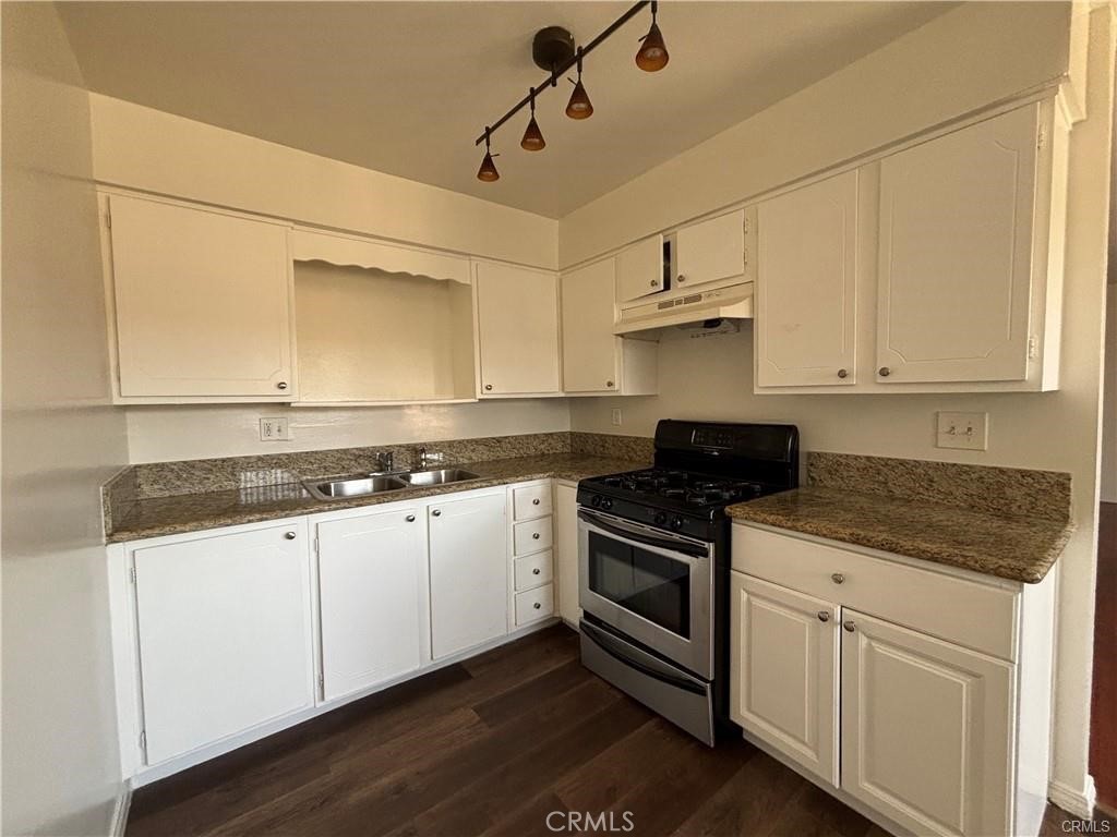 5941 Limonite Avenue C