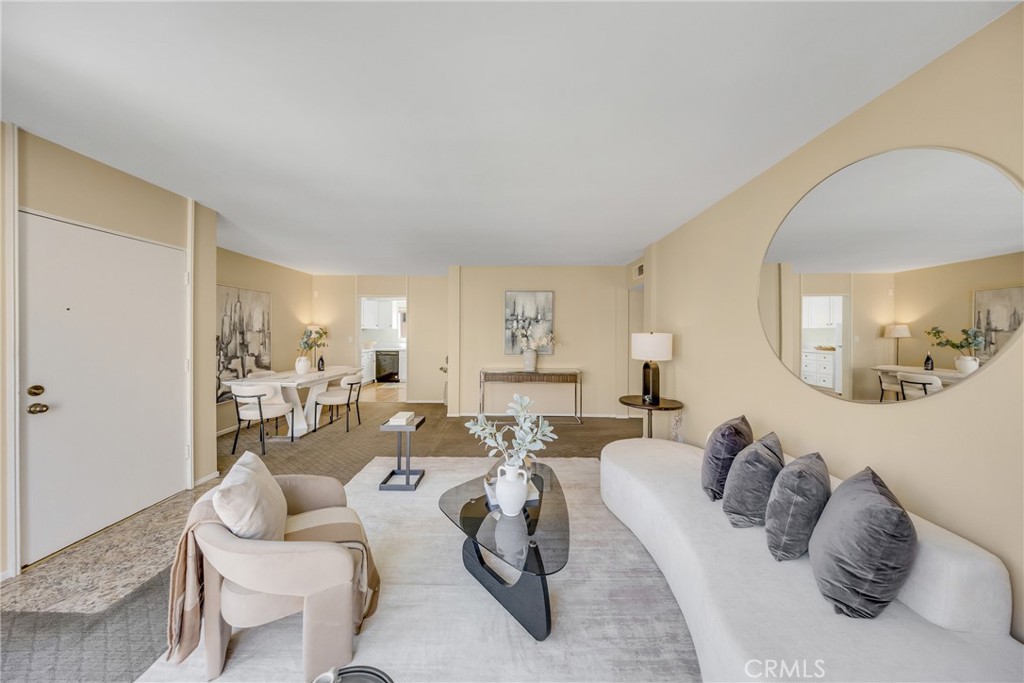 837 Magnolia