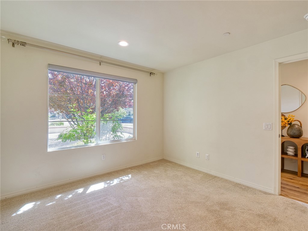 3375 Lynd Avenue