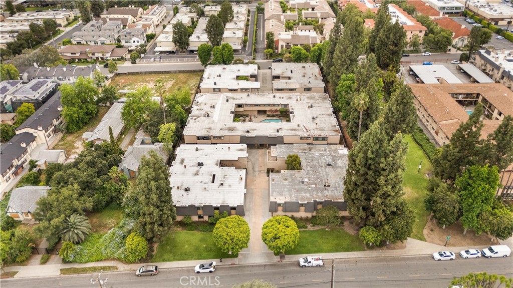 540 Fairview Avenue 27