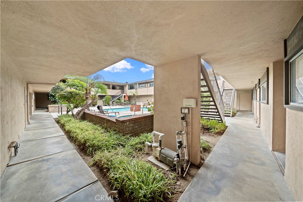 540 Fairview Avenue 27